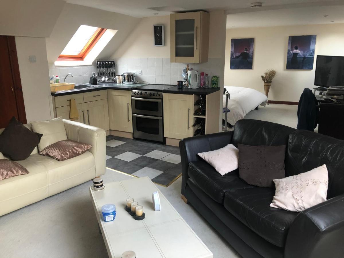 Executive Serviced Apartments 3 Forfar Exterior photo